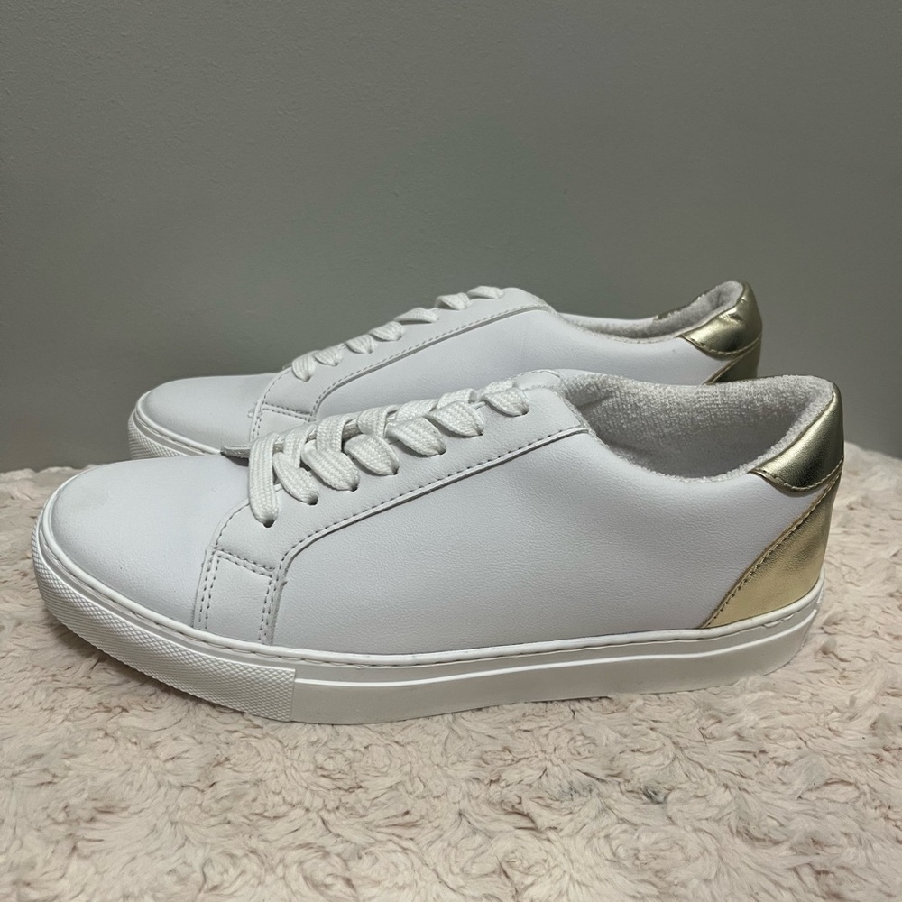 Steve Madden Ravia white gold sneakers NEW 8.5